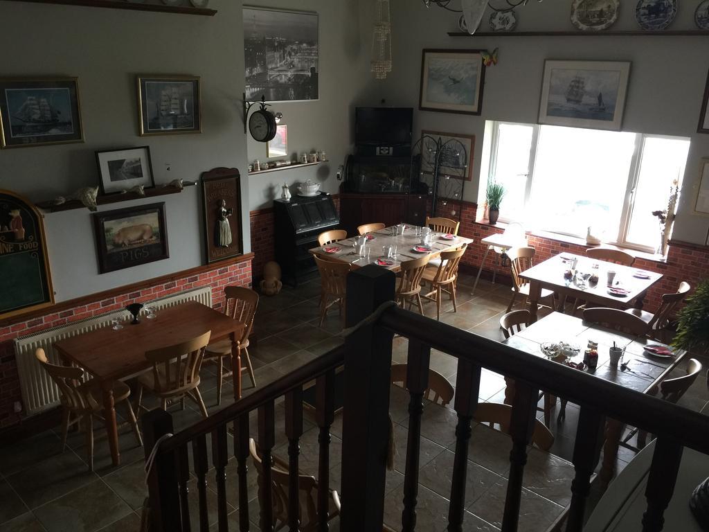Lakeland Guest House بيمبروك دوك المظهر الخارجي الصورة