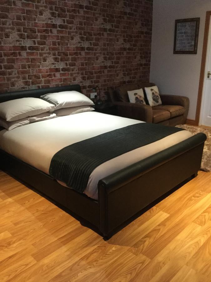 Lakeland Guest House بيمبروك دوك المظهر الخارجي الصورة