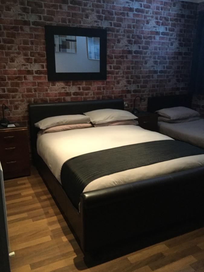 Lakeland Guest House بيمبروك دوك المظهر الخارجي الصورة