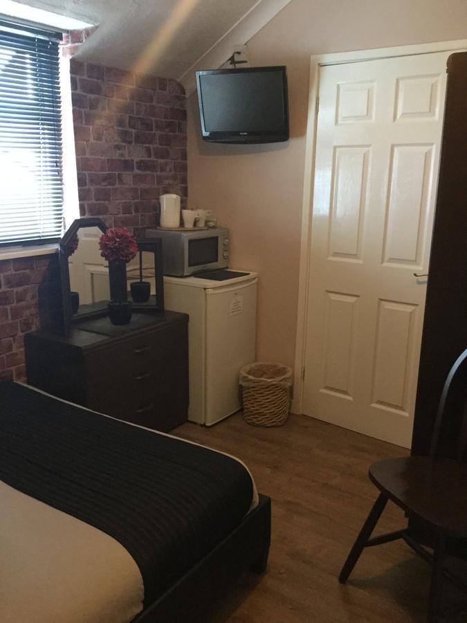Lakeland Guest House بيمبروك دوك المظهر الخارجي الصورة